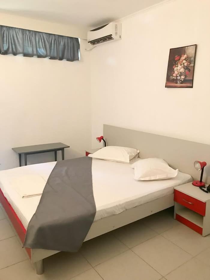 Hotel Callatis Нептун Екстер'єр фото